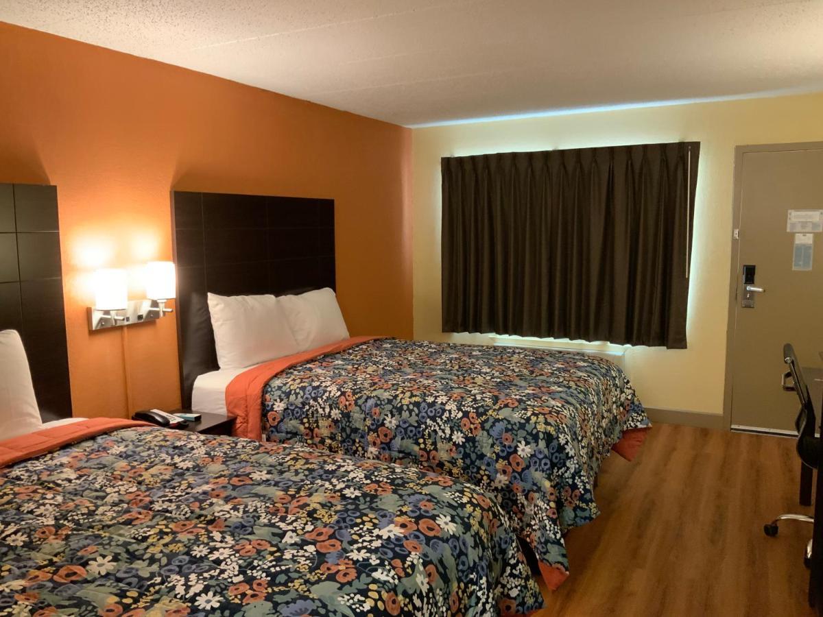 Days Inn By Wyndham Troy Il Dış mekan fotoğraf