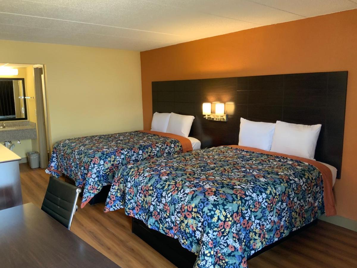 Days Inn By Wyndham Troy Il Dış mekan fotoğraf